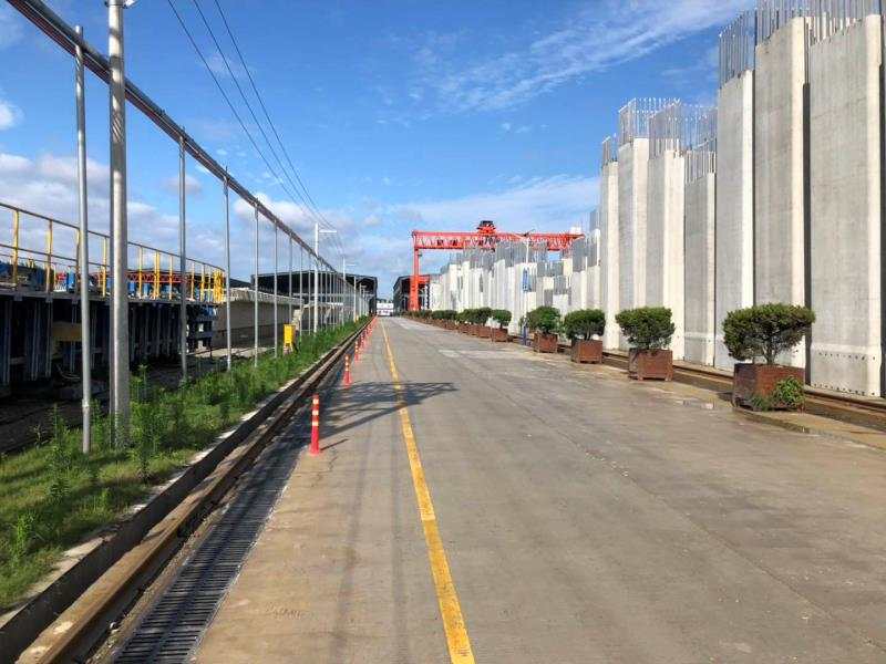 "最热工种"实现"减负"!产业升级为公路建设者带来清凉
